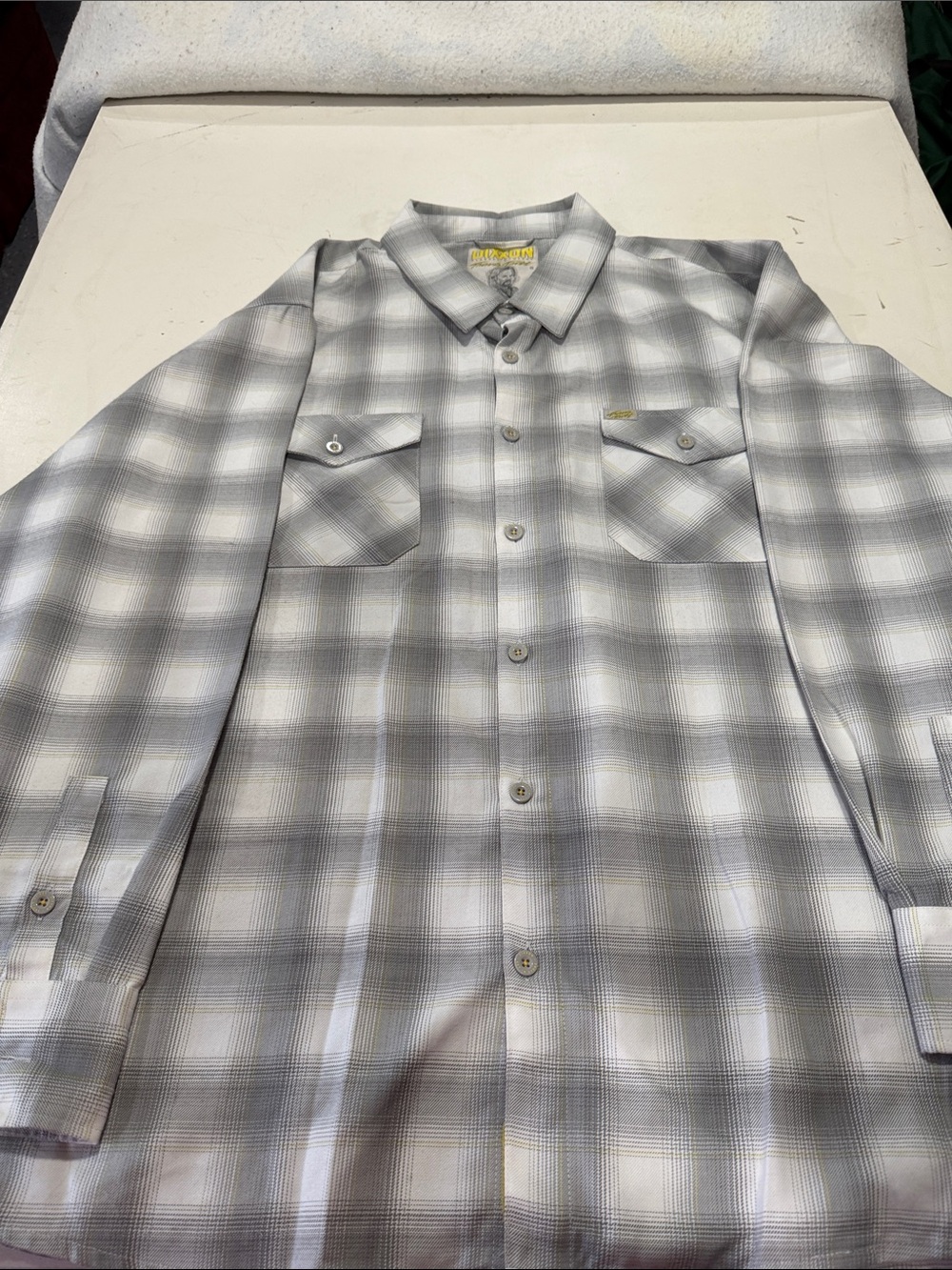 DIXXON Men's Gray and White Plaid Button-Down Flannel